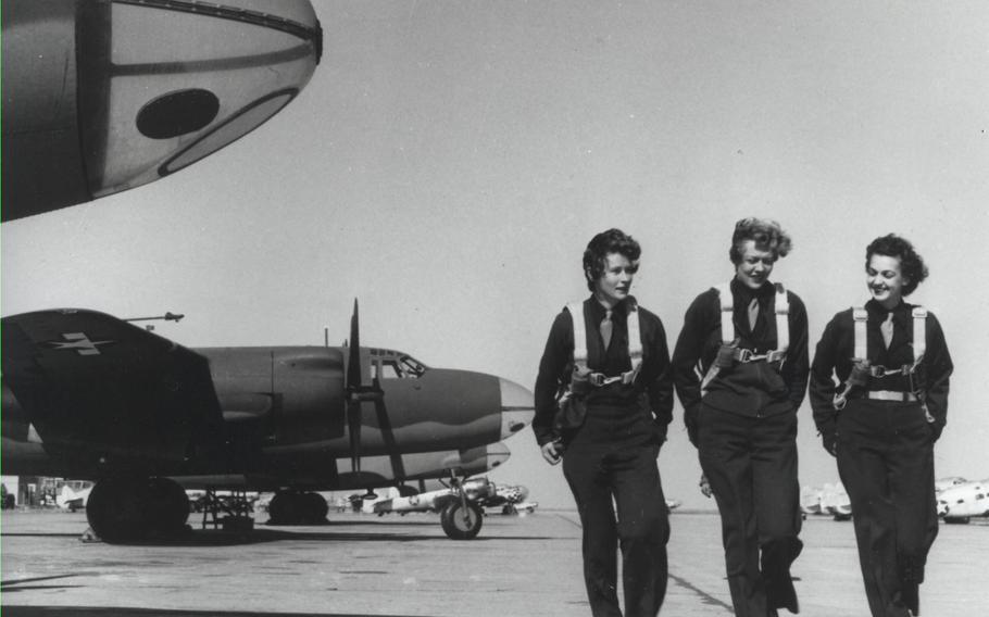 Members of the Women Airforce Service Pilots on a runway in Laredo Texas, in 1944.