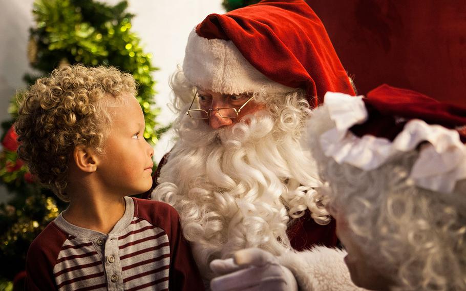 Marine Corps Community Services Camp Pendleton hosts its annual tree lighting ceremony on Camp Pendleton Calif. on Nov. 19, 2016.