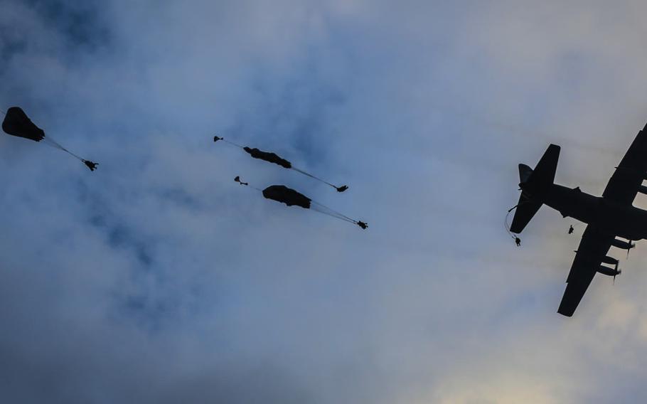 U.S. Army Paratroopers from 173rd Airborne Brigade perform a joint force Airborne operation during the exercise Saber Guardian, Bezmer Air Base, Bulgaria, July 17, 2017.