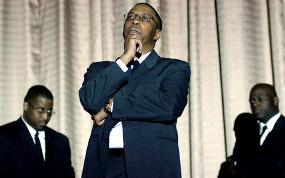 Jerry L. Robinson, center, as Dr. Martin Luther King Jr. in the theatrical production "Dimensions of a Complete Life."