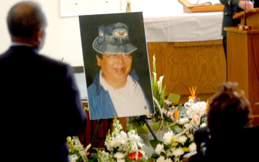 Hundreds of mourners came to Yongsan Garrison’s South Post Chapel on Tuesday to pay respects to Ray Ueno, a well-liked civilian who worked for the U.S. government for 47 years, who died Saturday.