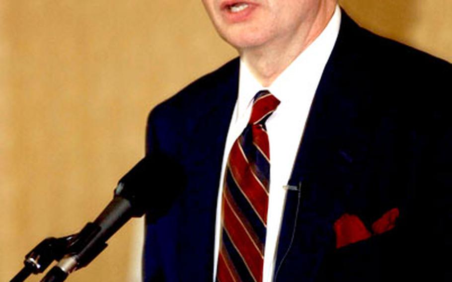 Author Ralph Peters speaks about 21st Century Warfare at the USAREUR Land Combat Expo in Heidelberg, Germany.