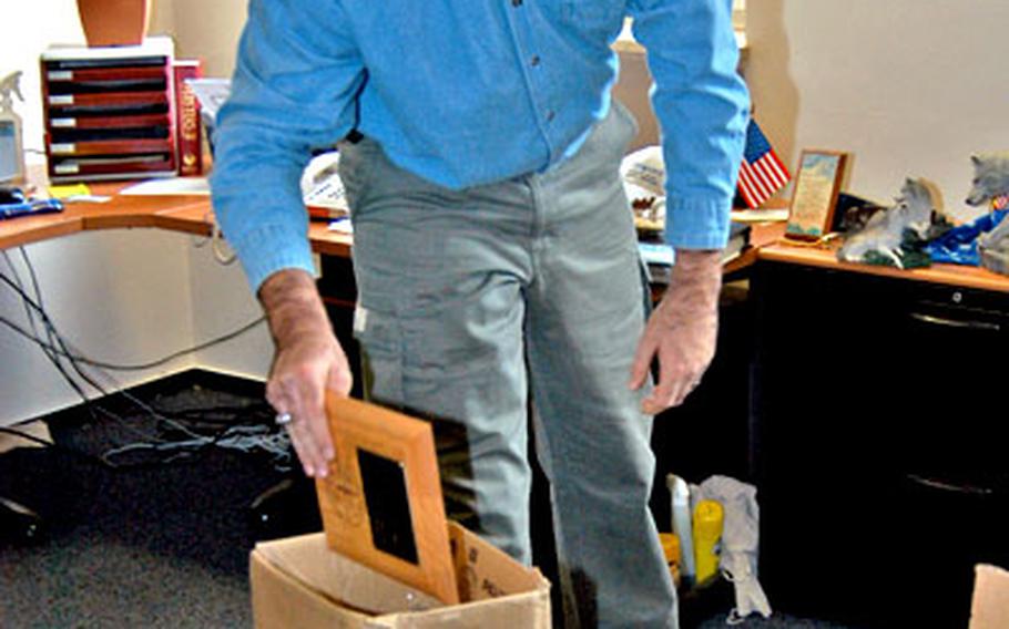 Air Force recruiter Staff Sgt. Mike Asdel prepares for his office&#39;s move to Kapaun Air Station in Kaiserslautern.