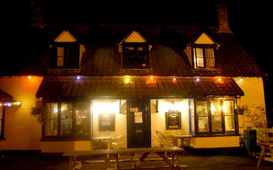 The White Horse is a small-town pub located in West Row, just outside RAF Mildenhall’s west perimeter.