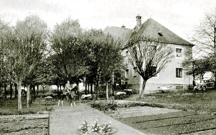 A scene from Netzaberg, Germany, early in the 20th century.