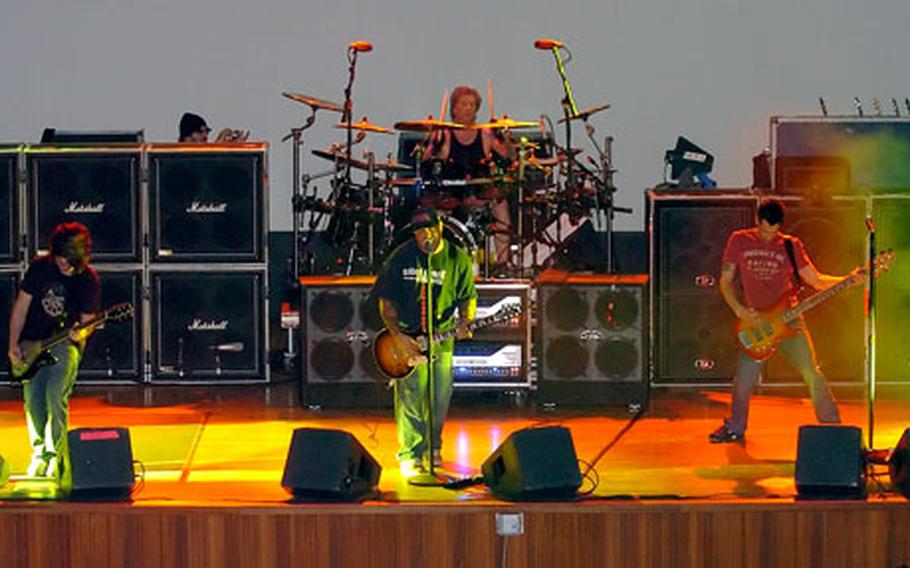 Staind performs for U.S. troops at Baumholder.