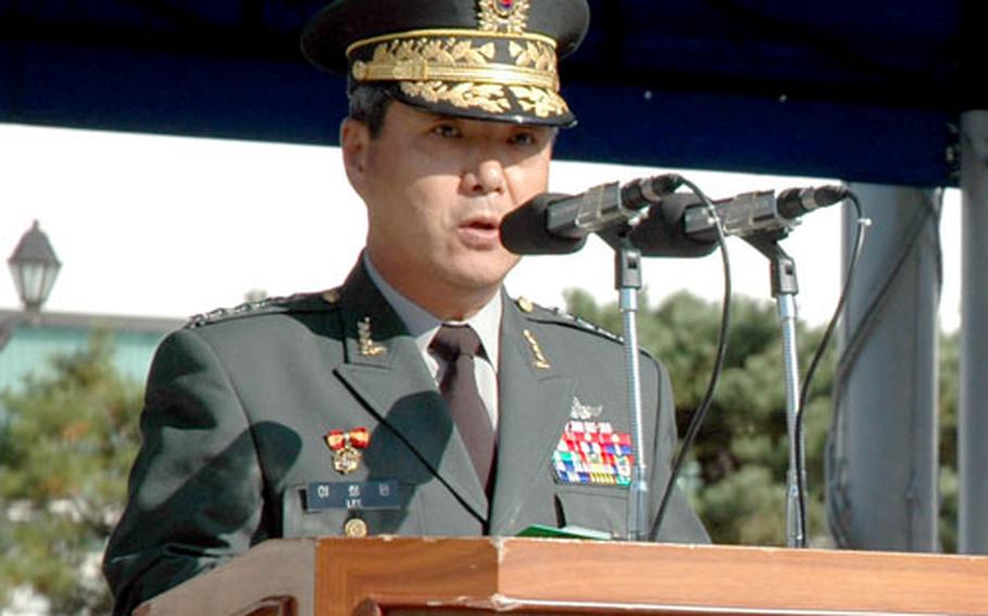 South Korean Gen. Lee Hee-won speaks Tuesday morning at the 28th anniversary of the Combined Forces Command. Under current agreements, South Korea will take over this wartime command by 2012.