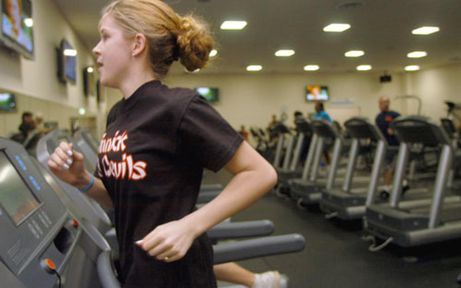 Karissa Pearce resolved to get ready for the Air Force this year and spent Monday afternoon at Yokosuka Naval Base&#39;s fitness center.