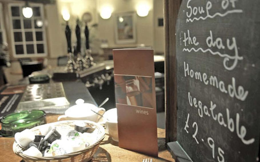 The dining room bar at The Bushel.