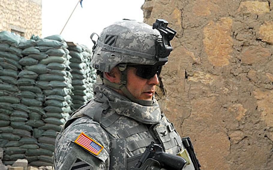 Col. John W. Charlton, commander of the 1st Brigade Combat Team, 3rd Infantry Division, visits Combat Outpost Iron in southern Ramadi recently.