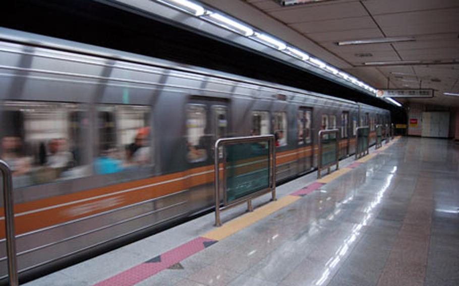 Nearly three gallons of oil were leaking daily in Seoul in 2001 into a tunnel at Noksapyeong Station, shown here Thursday, South Korean officials said.