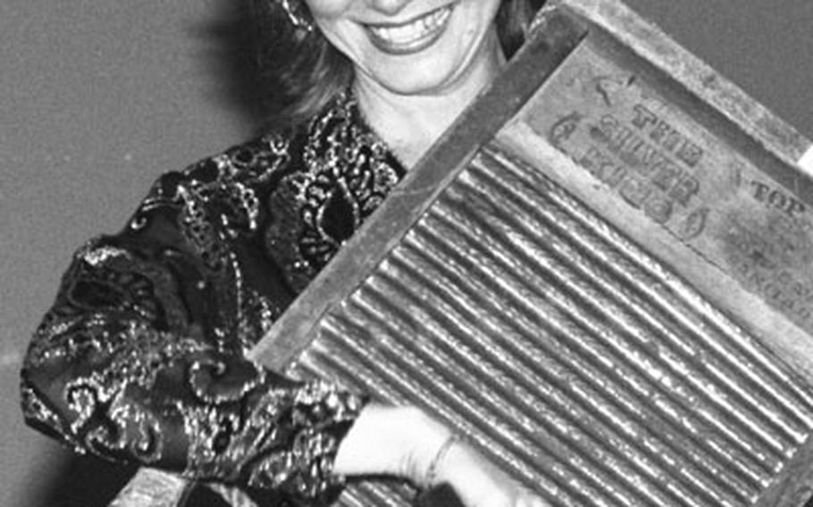 Jeannie C. Riley at the Rainbow Club in Darmstadt, West Germany, in 1983.