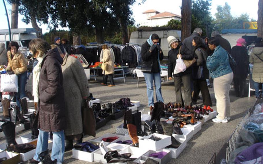 There’s no shortage of shoes at most of the markets.