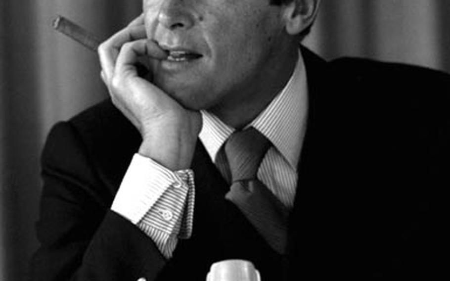 Roger Moore in Frankfurt in 1974.
