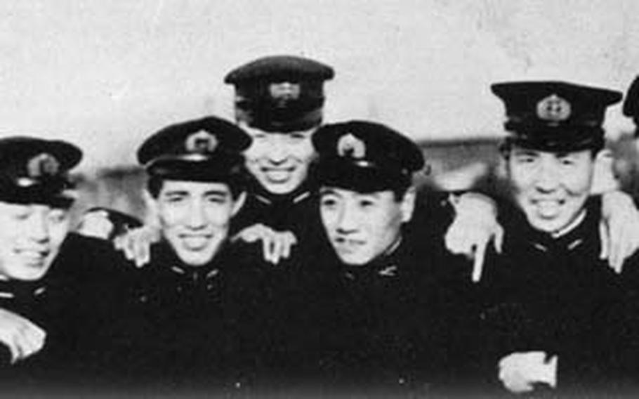 Beginning in December 1927, Fuchida, far right, began flight school at Kasumigaura.