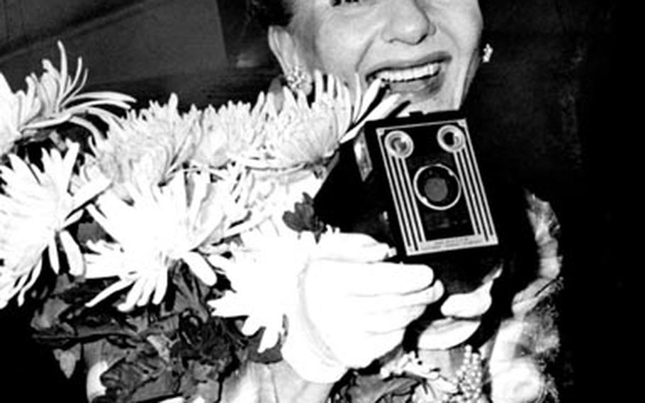 Mary Martin arrives in Tokyo in September, 1965.