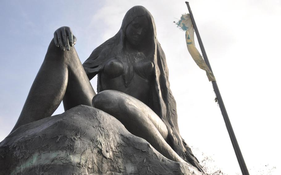 The "Lorelei" statue sits on a narrow arm of land jutting out into the Rhine River between St. Goar and St. Goarshausen, Germany, not far from Wiesbaden. The legends -- and the river views -- that accompany the statue are worth discovering.
