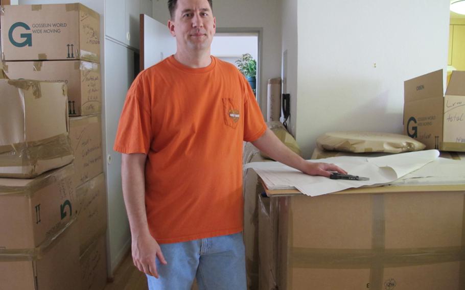 Sgt. 1st Class Paul Howard on Monday was the last man to move out of the formerly bustling Benjamin Franklin Village housing area for the U.S. Army in Mannheim. His next duty station is at Fort Carson, Colo.