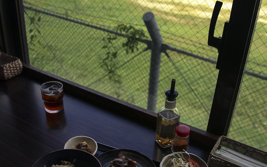 Grilled pork, Okinawan-style mixed rice, mini soba, salad and tofu presented at Hanakinah Okinawa Soba.