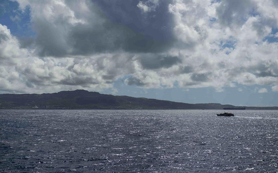 A landing craft utility vessel from the USS Ashland heads toward Saipan to assist with typhoon-recovery efforts, Nov. 12, 2018.