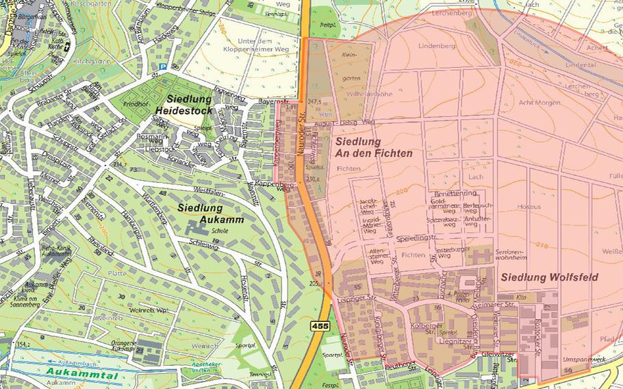 An unexploded 500-pound bomb from World War II has been discovered in the Wiesbaden suburb of Bierstadt, east of Aukamm Housing Area. It will be detonated at 7 p.m., Aril 11, 2019, by the German authorities. The bomb was found at the center of the evacuation area, marked in red.