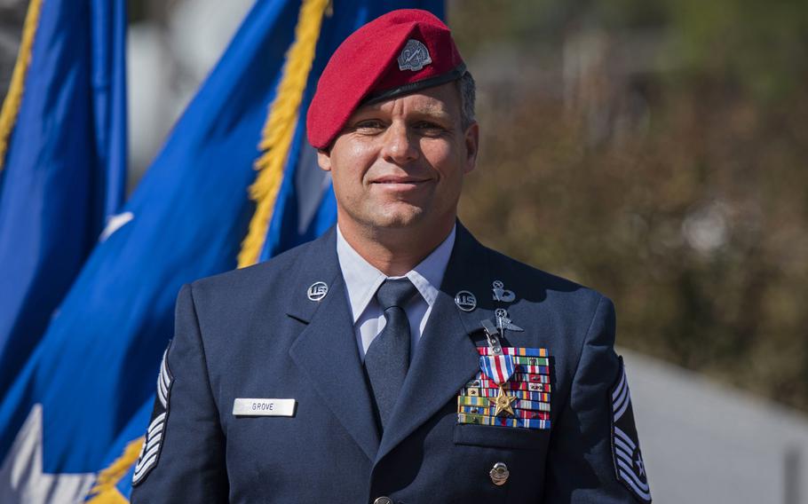 Chief Master Sgt. Chris Grove, a combat controller assigned to the 720th Special Tactics Group, faces the crowd after receiving a Silver Star Medal during a ceremony at Hurlburt Field, Fla, on Nov. 15, 2019.