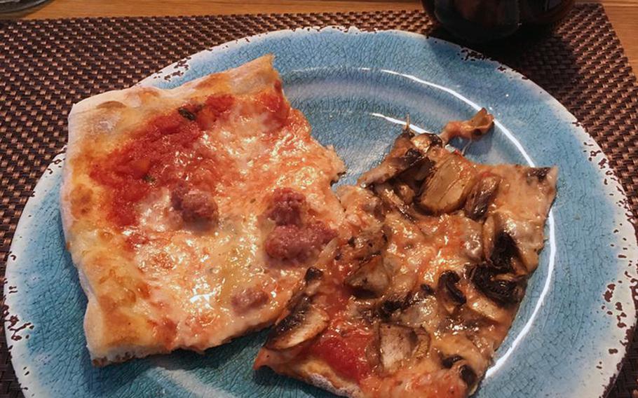 During the coronavirus pandemic, OhJulia at Stuttgart's Killesberg Park has begun offering takeout options. The Italian sausage pizza is especially good.