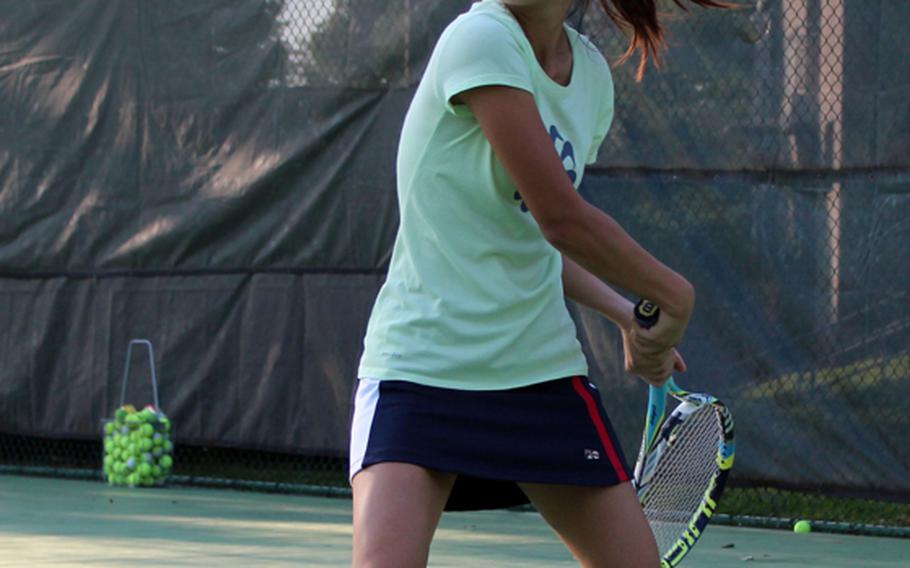 Seoul American Falcons freshman girls No. 3 singles seed Grace Cho.