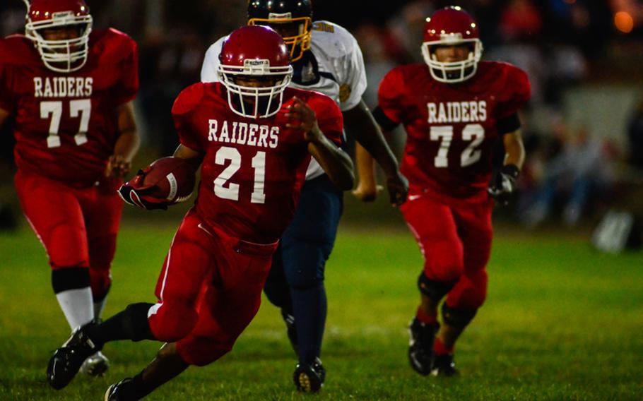 Kaiserslautern's Rodney Lucas gains some yardage during Friday night's loss 18-13 loss to Heidelberg.