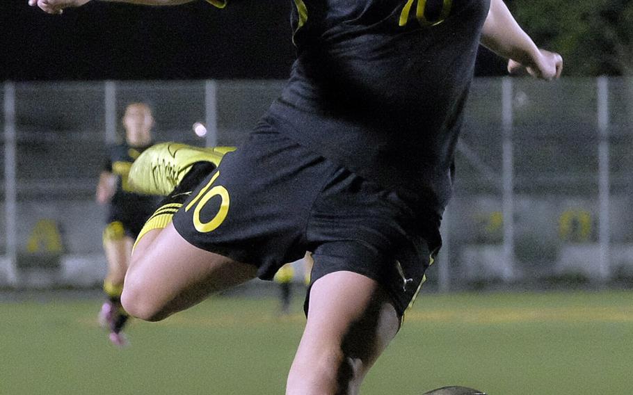Freshman Kat Johnson leads last year's girls D-I runner-up ASIJ with 21 goals.