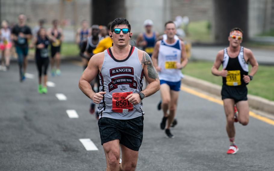 Runners shortly before the Mile 4 marker during the Army Ten-Miler on October 7, 2018. 