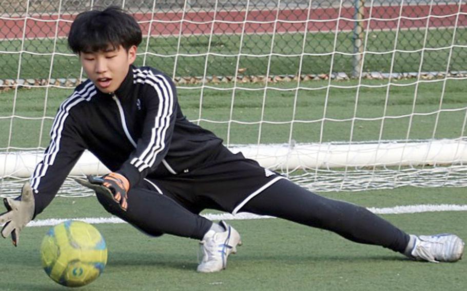 Jaemin An has the difficult task of replacing last year's Far East Division II Tournament Best Goalkeeper Gage Zach.
