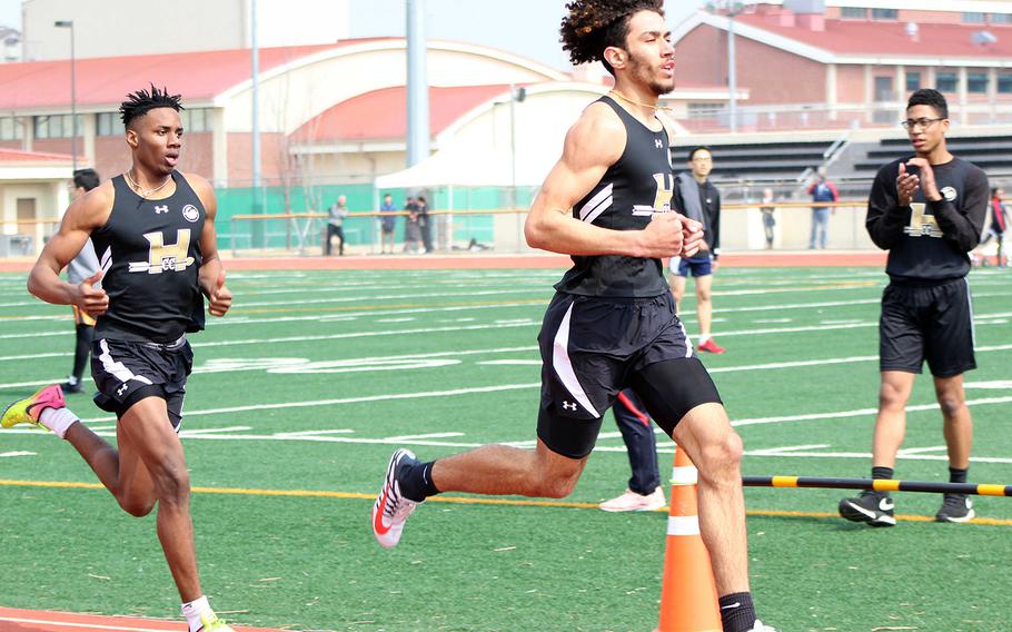 Humphreys' Quintin Metcalf and Jalen Hill are projected to be competitive in the middle-distance runs this season. Metcalf is also expected to challenge the Pacific's high jump record..