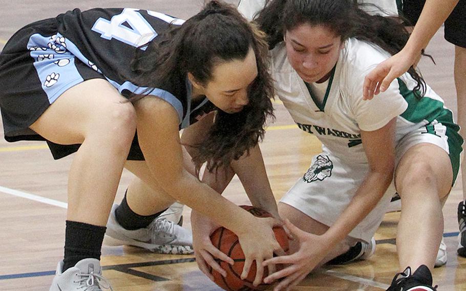 Osan's Thalia Cowden and Jaela Sahegan of last year's runner-up Daegu hope to bring a Division II girls basketball tournament title banner to Korea since the Warriors won it in 2014.