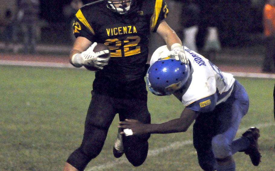 Vicenza's Max Monnard provided much of his team's offense Friday night, including a 22-yard touchdown run and a 52-yard halfback option pass.