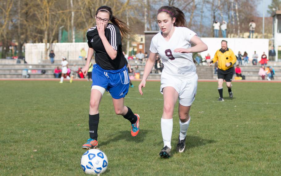 Vilseck's Bailey Rhodes scored one of the Falcons' five goals as they defeated the Hohenfels Tigers, 5-4, during a match in Vilseck, Germany, Thursday, April 7, 2016. 