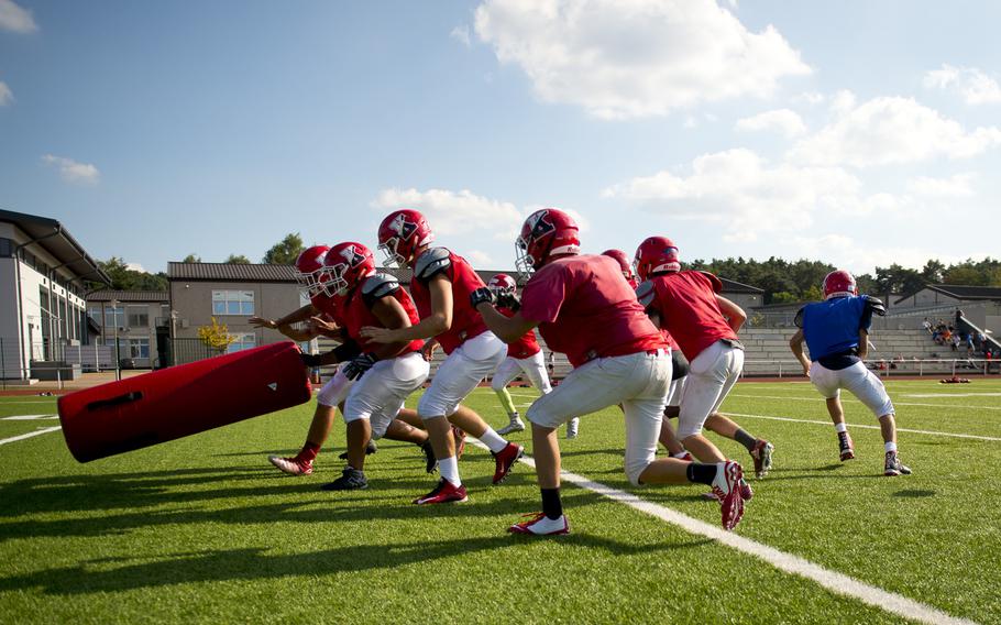 The Kaiserslautern football team practices at Vogelweh, Germany, on Tuesday, Aug. 30, 2016.