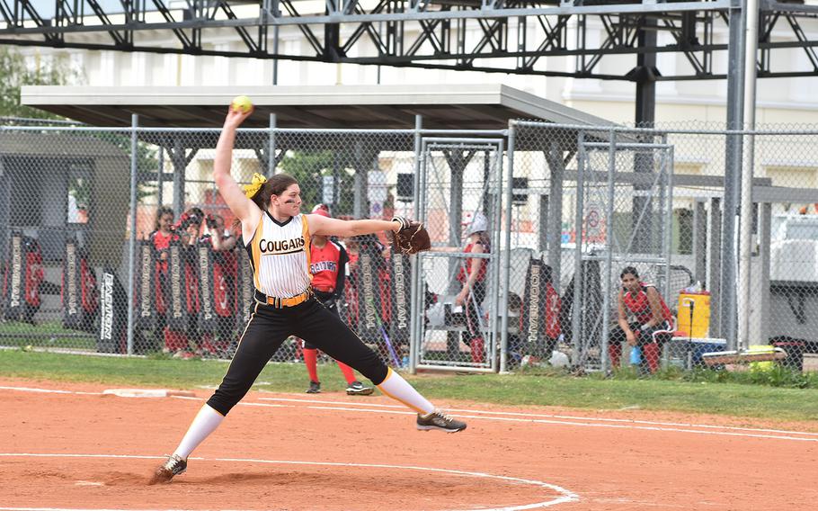 Vicenza's top pitcher, Shenoa Gragg, delivers a pitch against Kaiserslautern on Friday, May 11, 2018.