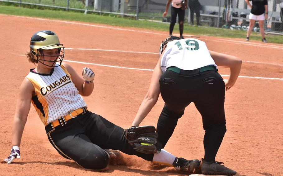 Vicenza's Bethany Williams is tagged out by Naples' Emily Kras at third base on Friday, May 11, 2018.