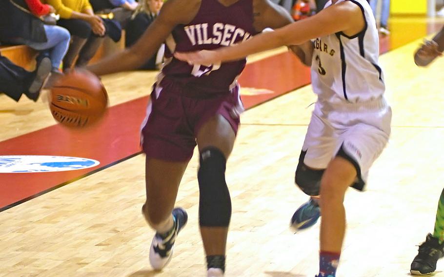 Vilseck's Tedeja Marshall scored 22 points to lead her team to a 44-21 victory over Vicenza on Friday.