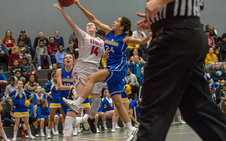 Kaiserslautern's Rebecca Moon goes in for a lay-up during a basketball game against Wiesbaden in Kaiserslautern, Germany, Friday, Jan. 31, 2020. Kaiserslautern won the game 31-24.  