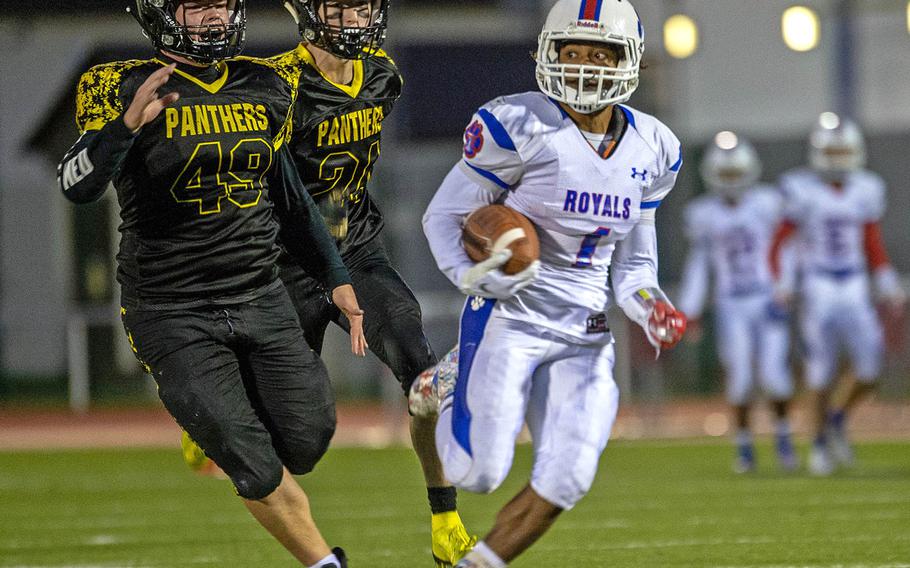 Ramstein's Dominque Arizpe breaks into the open field against Stuttgart in last season's Division I championship game in Kaiserslautern, Germany. The 2020 football season has been cancelled due to the coronavirus.

