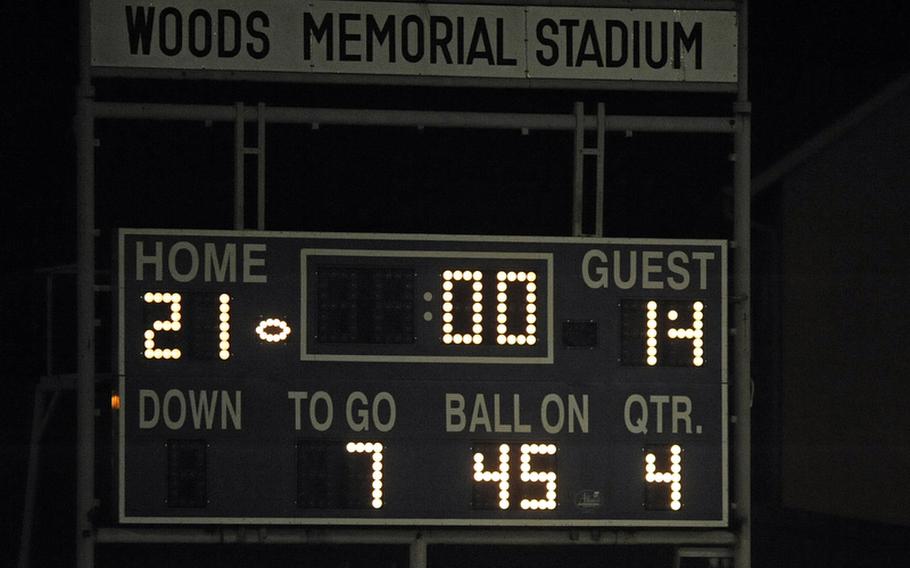 The Mannheim Bison won their final final regular season home footballgame at Woods Memorial Stadium, beating ISB 21-14. The school is due to close at the end of the school year.