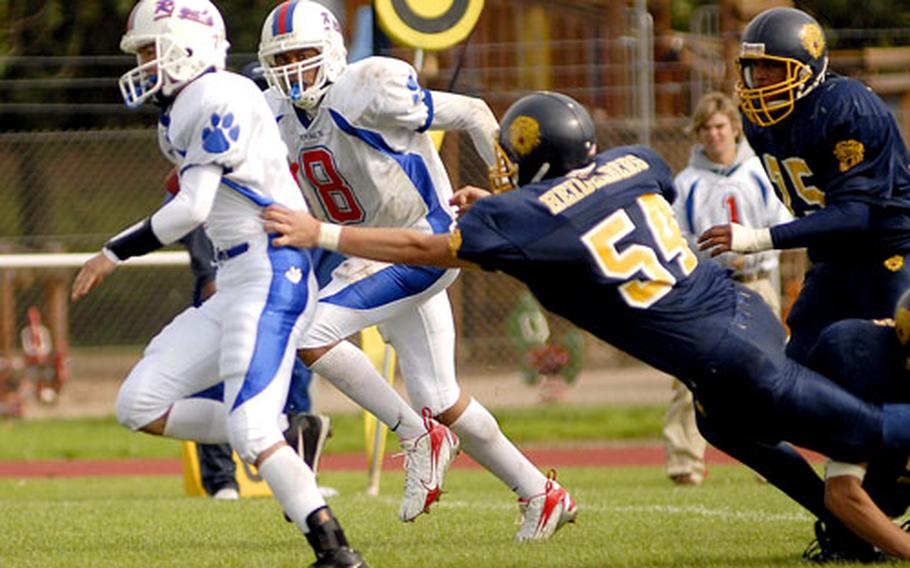 Aaron Jones from Ramstein runs 37 yards to set the Royals up for their first touchdown during the first quarter Saturday.