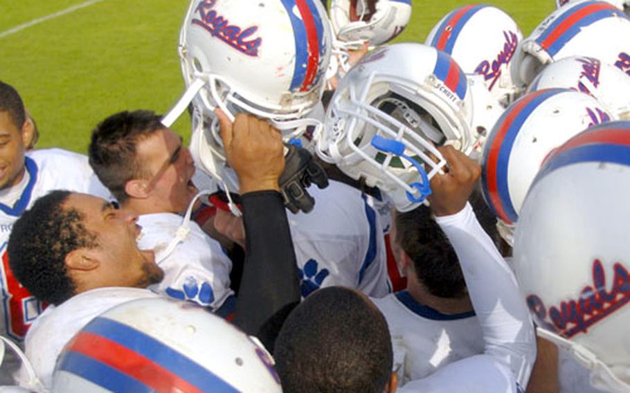 Ramstein celebrates its 14-7 victory over Heidelberg on Saturday.