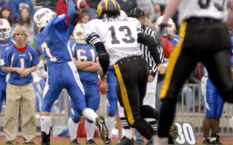 Ramstein’s Aaron Jones (7) catches a pass during the Royals’ opening drive Saturday to set up a touchdown. Jones had four receptions for 127 yards in Ramstein’s 41-20 over Patch.