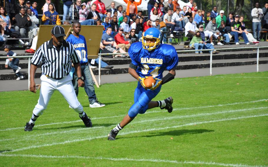 Bamberg junior Tyler Lewis crosses the goal line for Bamberg&#39;s first score in its 26-20  season opening victory over visiting Aviano on Saturday in Schweinfurt.