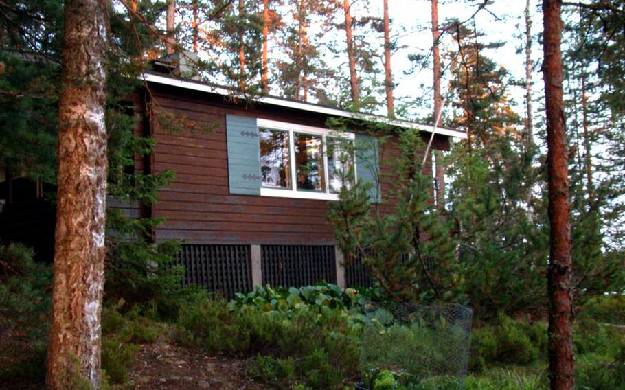 Rustic cabins seemingly in the middle of nowhere are available for short- or long-term rental in Finland's lake country. Our cabin had no running water and no indoor toilet, which meant daily trips to a well to fetch water for drinking and using an outhouse.