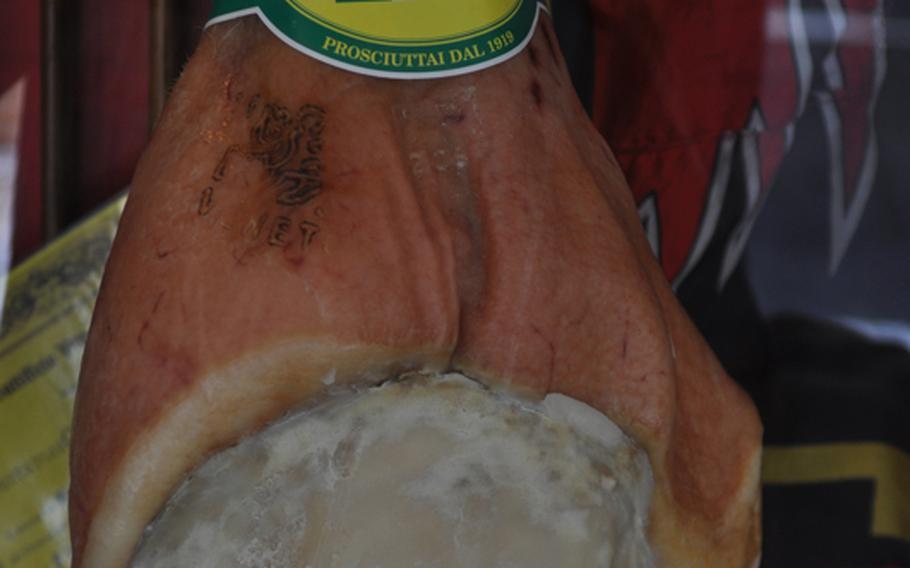 Those looking to taste a food typical of and produced produced in Montagnana can try prosciutto di Montagnana. It&#39;s said to be sweeter than its more famous cousin from Parma and is available in stores and local restaurants.