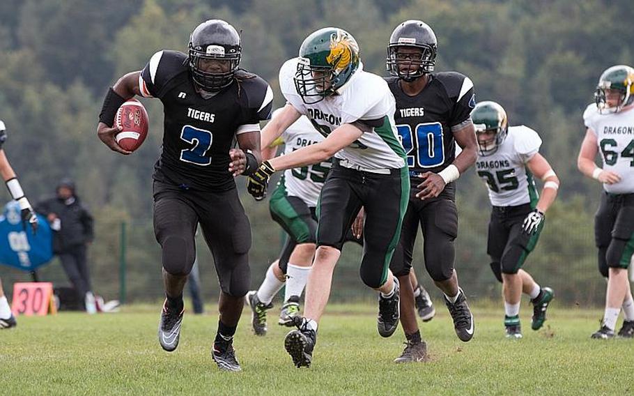 Alconbury had no answer for Hohenfels? Tony Saintmelus in a 43-0 drubbing in late September. But the Dragons, who rebounded to qualify for the D-II playoffs, are one of several schools in Europe that gain some measure of success each week just by fielding a team.